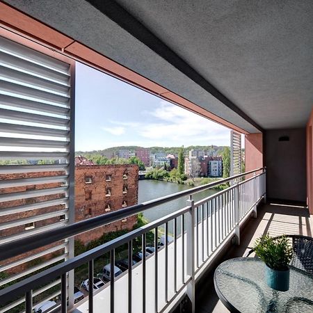 Live & Travel Apartments - Waterlane Island Gdansk Bagian luar foto